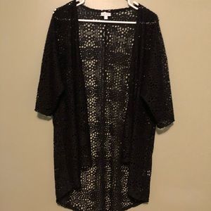 LuLaRoe Lindsay Small Black Coverup